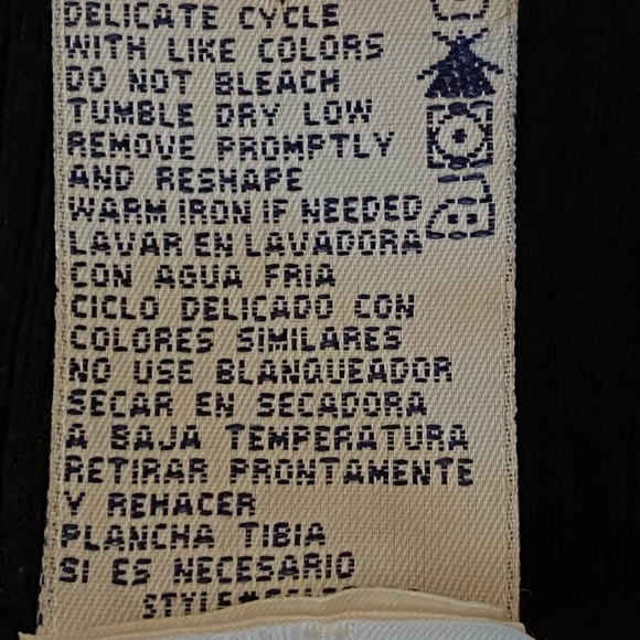 ⭐3/$21 XL Ribbed stretchy sweater [Faded Glory] black short-sleeved V-neck - Picture 13 of 14